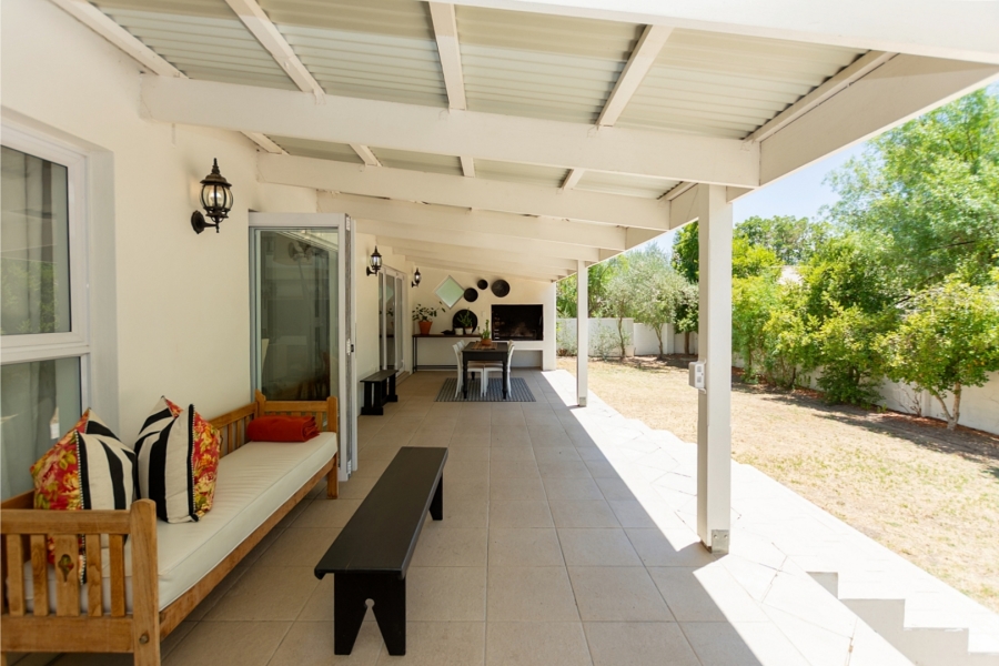 4 Bedroom Property for Sale in Riebeek Kasteel Western Cape